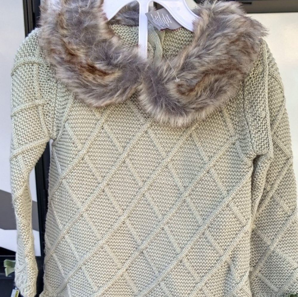 Sweater dress, tights and matching hat size 18 mo
